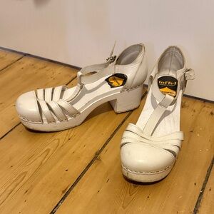 White Chunky Wood Sole Swedish Hasbeen Mary Jane Fisherman Mary Jane Clog